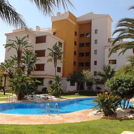 He La Entrada Punta Prima Hotel Torrevieja Exterior photo